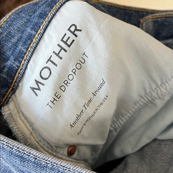 MOTHER the dropout boyfriend jeans - Picture 8 of 10